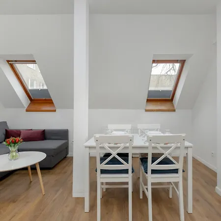 Apartman Unique In By Rent Like *