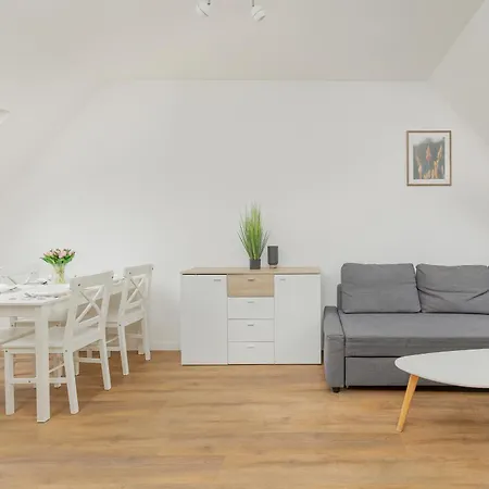Apartman Unique In By Rent Like *