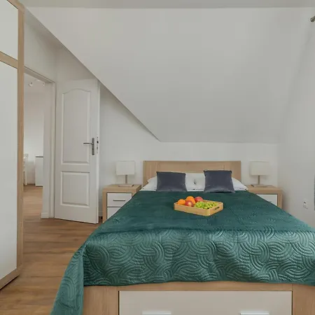 Unique In By Rent Like Apartman