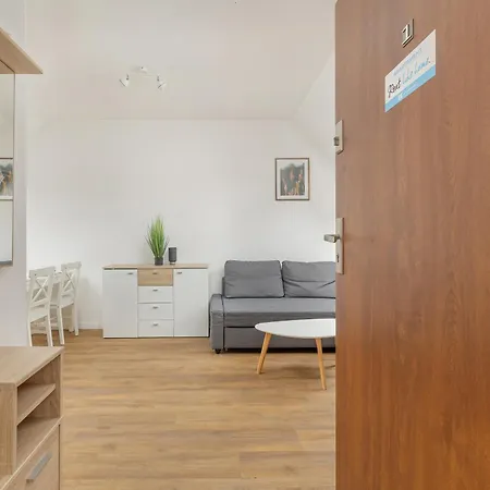 Apartman Unique In By Rent Like